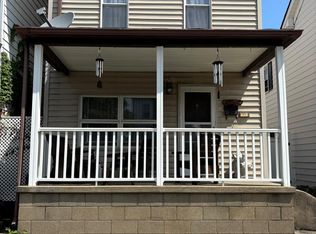 15 5th St, McMechen, WV 26040