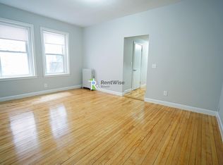 1292 Commonwealth Ave APT 12, Boston, MA 02134