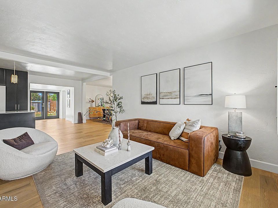 1st image of 3436 E GLENROSA Avenue