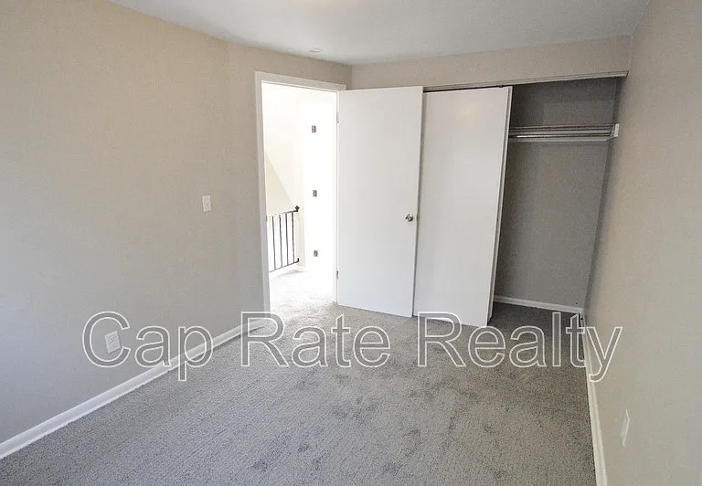 393 Barnett Rd — Photo 15