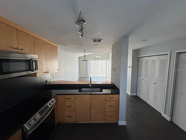 2568 Woodgate Blvd #205 — Photo 12