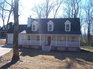 4587 River Rd, Ellenwood, GA 30294