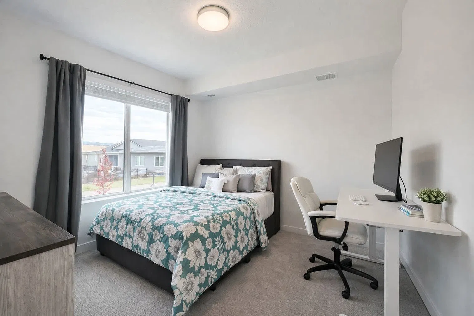 4 bed, 4.0 bath, $4,931 — Photo 4