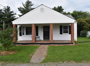 664 Mercer Rd, Rich Creek, VA 24147