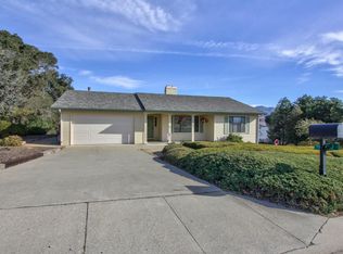 10755 Country Meadows Rd, Salinas, CA 93907