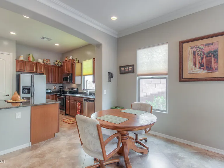 20912 W Ridge Rd — Photo 9
