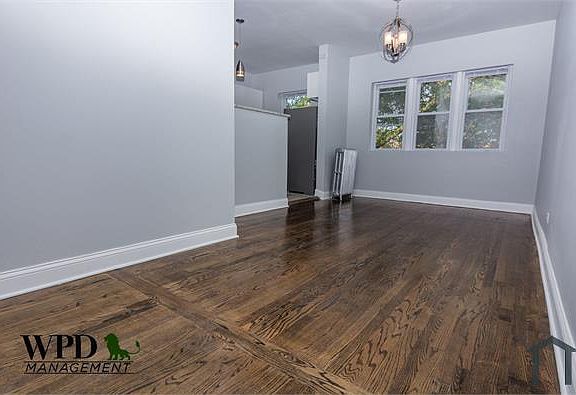 3rd image of 7639 S Colfax Ave