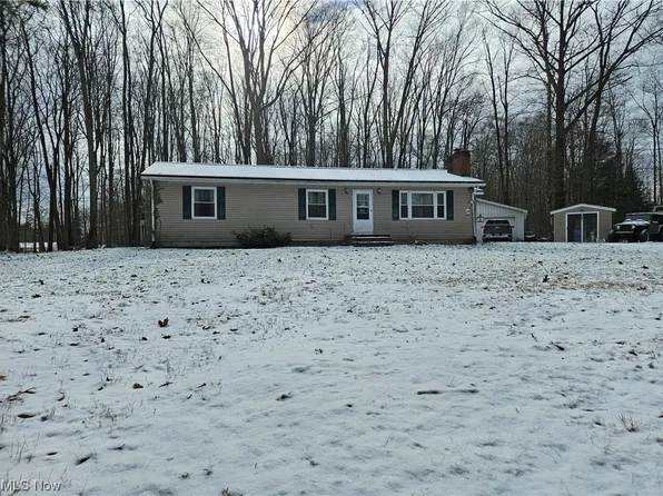 6620 5th Ave, Andover, OH 44003