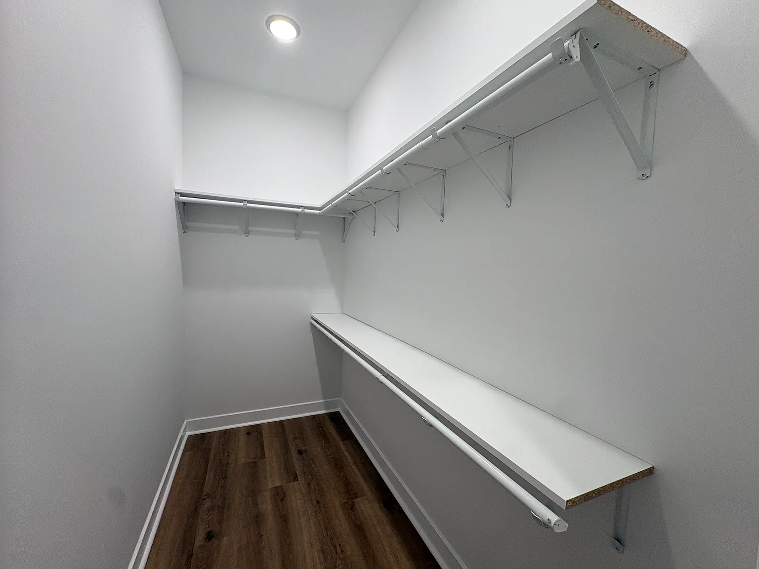 3 bed, 1400 sqft, $2,200 — Photo 4