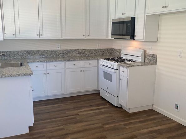 16018 Schendel Ave