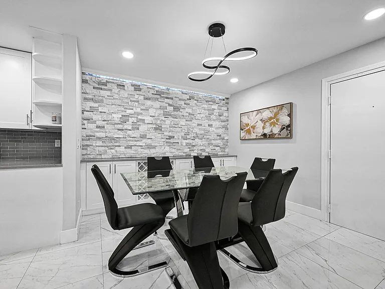 6279 Bay Club Dr #3 — Photo 25