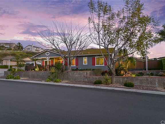 3rd image of 532 Branding Iron Way