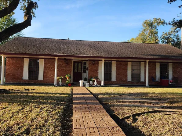 5107 French Creek Dr, Houston, TX 77017