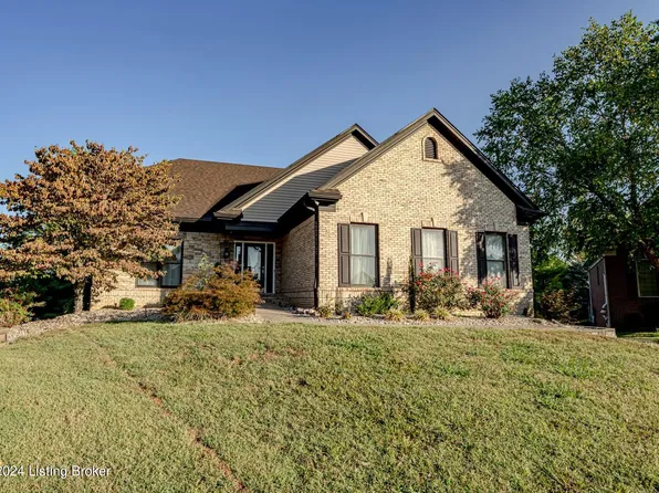 2419 Galloway Ct, Louisville, KY 40245