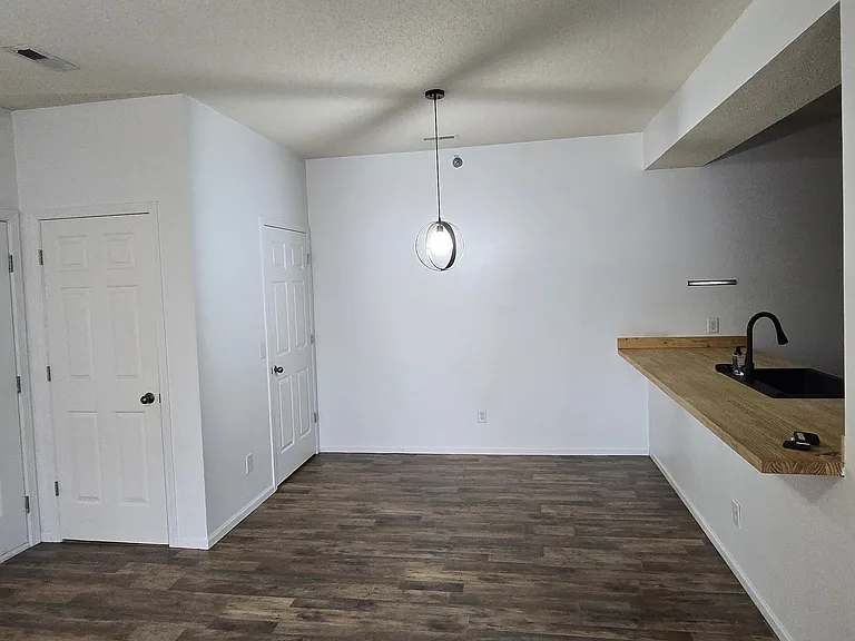 8601 Westown Pkwy #21110 — Photo 26