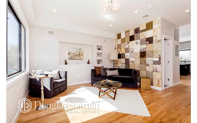 Sold by Douglas Elliman | media 17