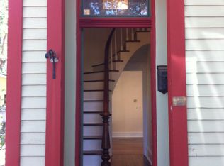 537 Lockerbie St, Indianapolis, IN