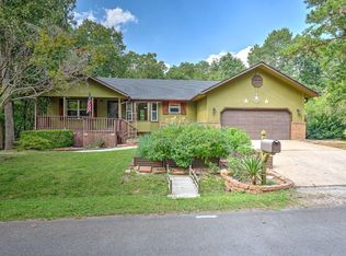 8 Andover Ln, Bella Vista, AR 72714