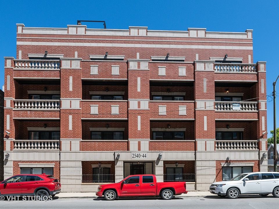 1st image of 2540 W Diversey Ave #402