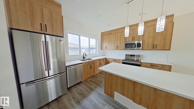 Edmonton Apartment for rent - 3 Bedrooms in Edmonton