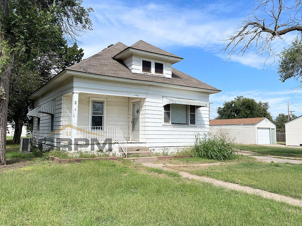 1st image of 1102 E 6th Ave