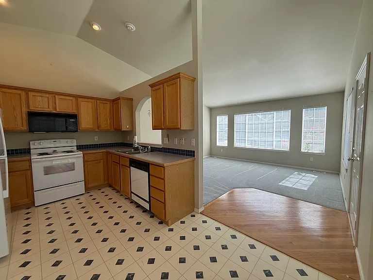 2359 S Ginger Pl — Photo 6