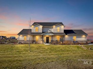 16949 Butterfly Ridge Rd, Caldwell, ID 83607