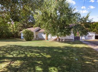 10 Park St, Belt, MT 59412