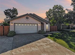 10374 Crossing Green Cir, Moreno Valley, CA 92557