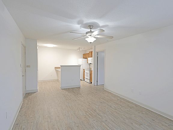 Open, Breathable Layouts