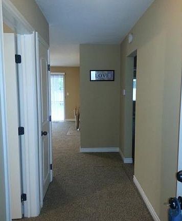 5th image of 471 Sierra Madre Villa Ave