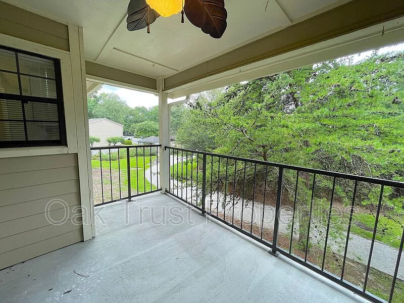 2 bed, 2.0 bath, 1010 sqft, $2,150 — Photo 3