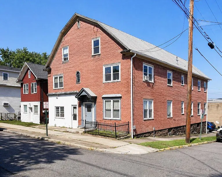Building Photo - 370 Scott St #3A