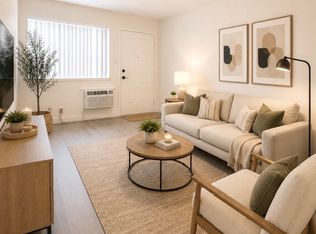 7245 Bakman Ave #2, Sun Valley, CA 91352