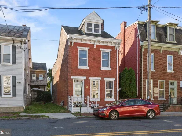 408 Chestnut St, Lebanon, PA 17042