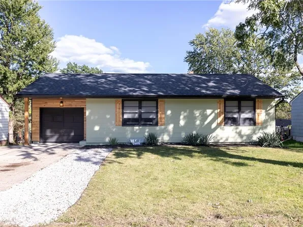 3001 S Mason Ave, Independence, MO 64052