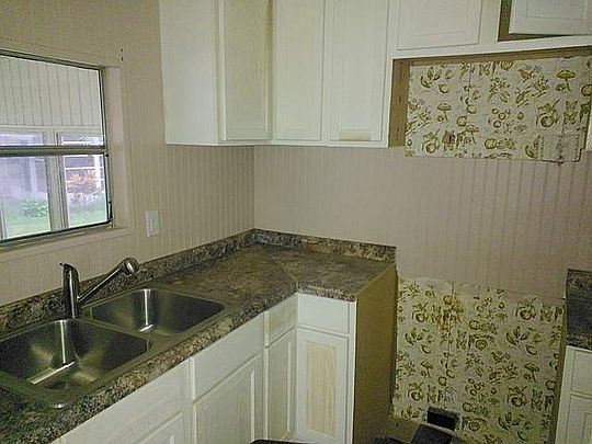 4th image of 3028 Melon Ln