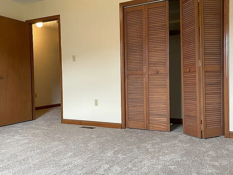 105 Mayflower Rd — Photo 19