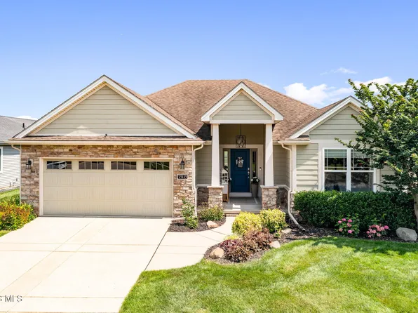 25113 Rocky Harbour Dr, Perrysburg, OH 43551