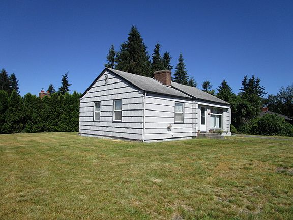 2nd image of 3416 Elwood Dr W