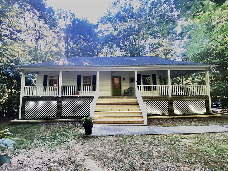 1st image of 2415 Old Oak Pl