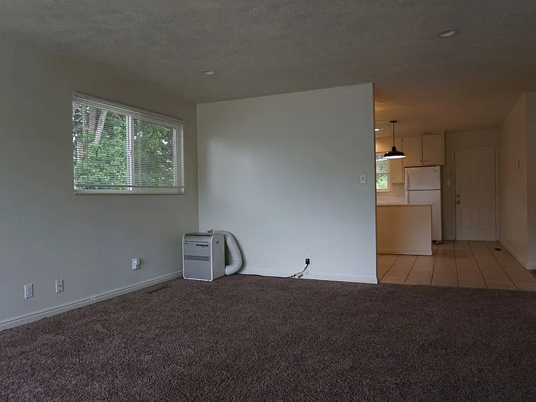 2564 S. 700 E. — Photo 18
