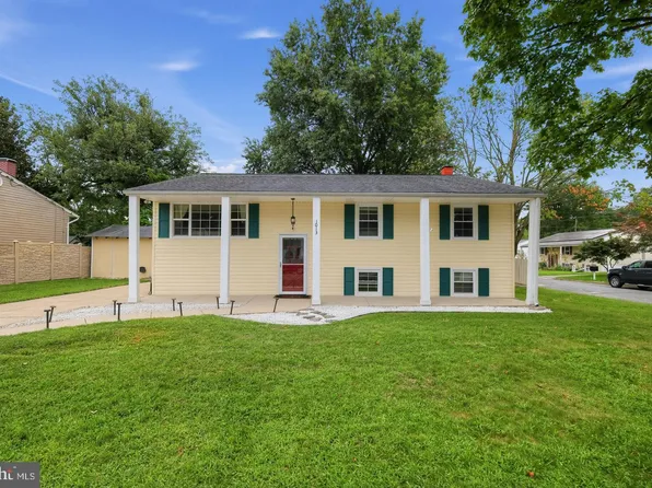 1013 Pinetop Dr, Glen Burnie, MD 21061