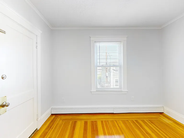 5 Ropes St #1 — Photo 9