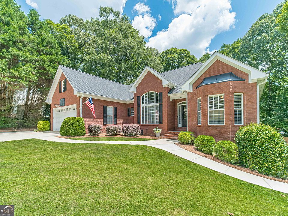 1st image of 821 Harvest Ln