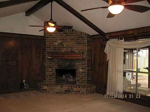 Gas fire place