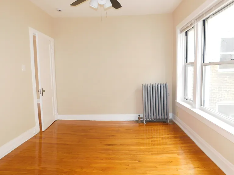1112 W Columbia Ave #25 — Photo 6