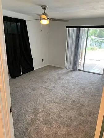 4210 Beacon Square Dr — Photo 16