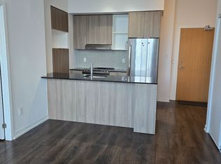 2520 Eglinton Ave W #316, Mississauga, ON L5M 0Y4