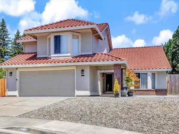 724 Chelmsford Court, Vacaville, CA 95688